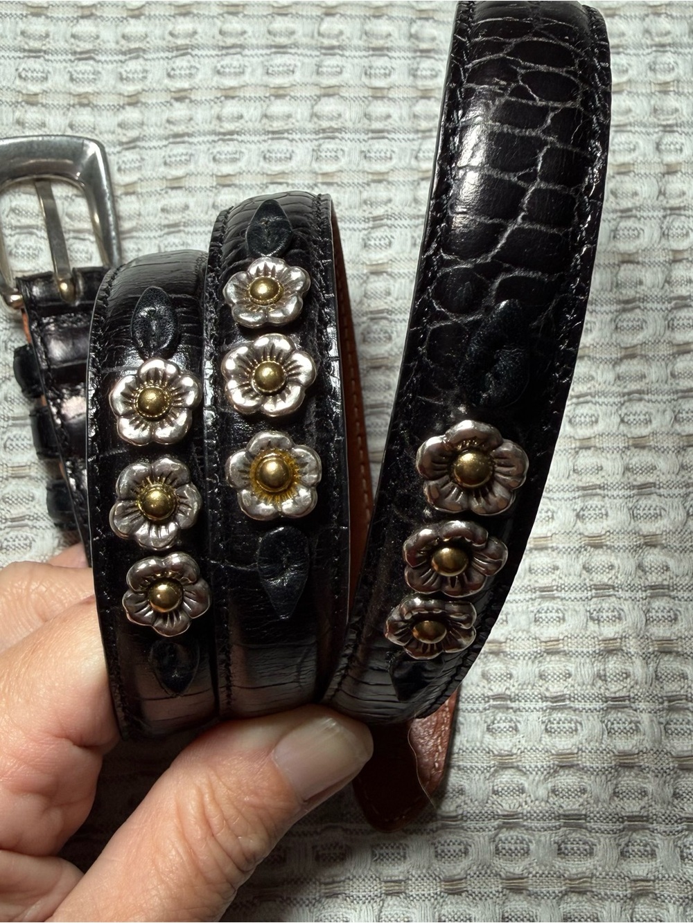 Brighton Waist Belt Silver Tone Buckle Flowers Hardware Black Texture XL 05003